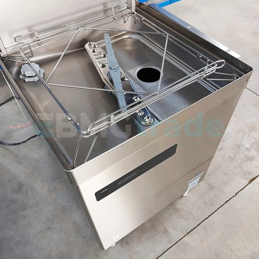 Pass Through Dishwasher GGMGASTRO DS430L-EK