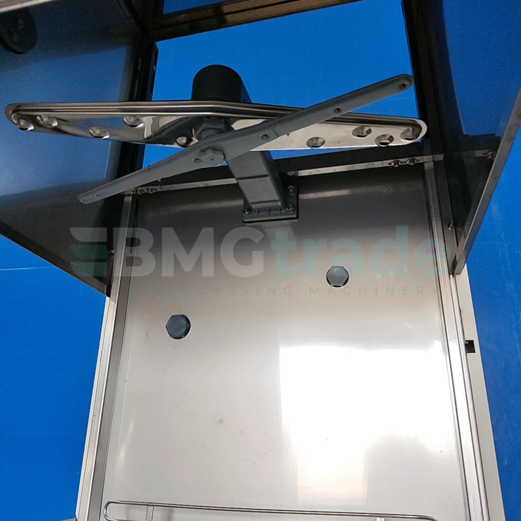 Pass Through Dishwasher GGMGASTRO DS430L-EK