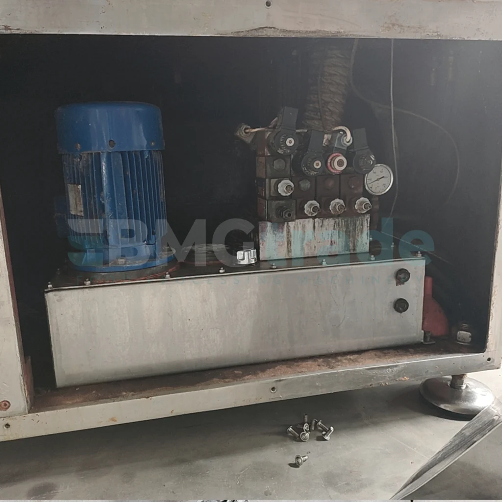 Kilia 325 l Vacuum Cutter