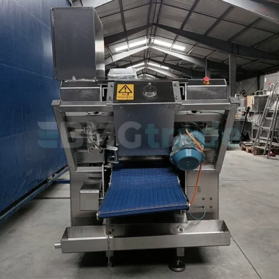 TRIO FDS 3000 skinning machine