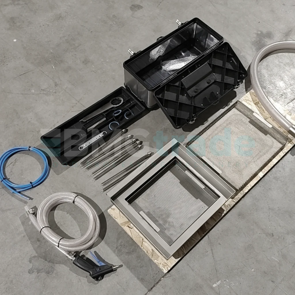 NOMA NOWICKI MHM-21-84 F FISH INJECTOR